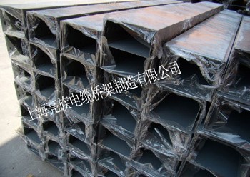 如何提高生產(chǎn)防火槽式電纜橋架自動化強(qiáng)度？